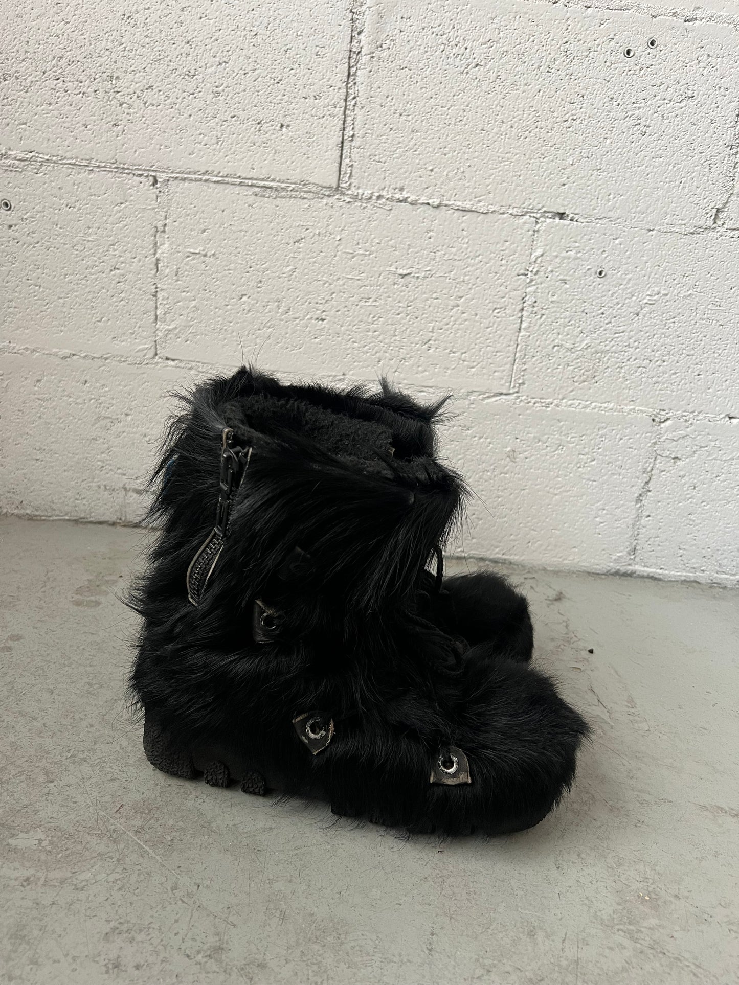 Vintage Yeti Boots