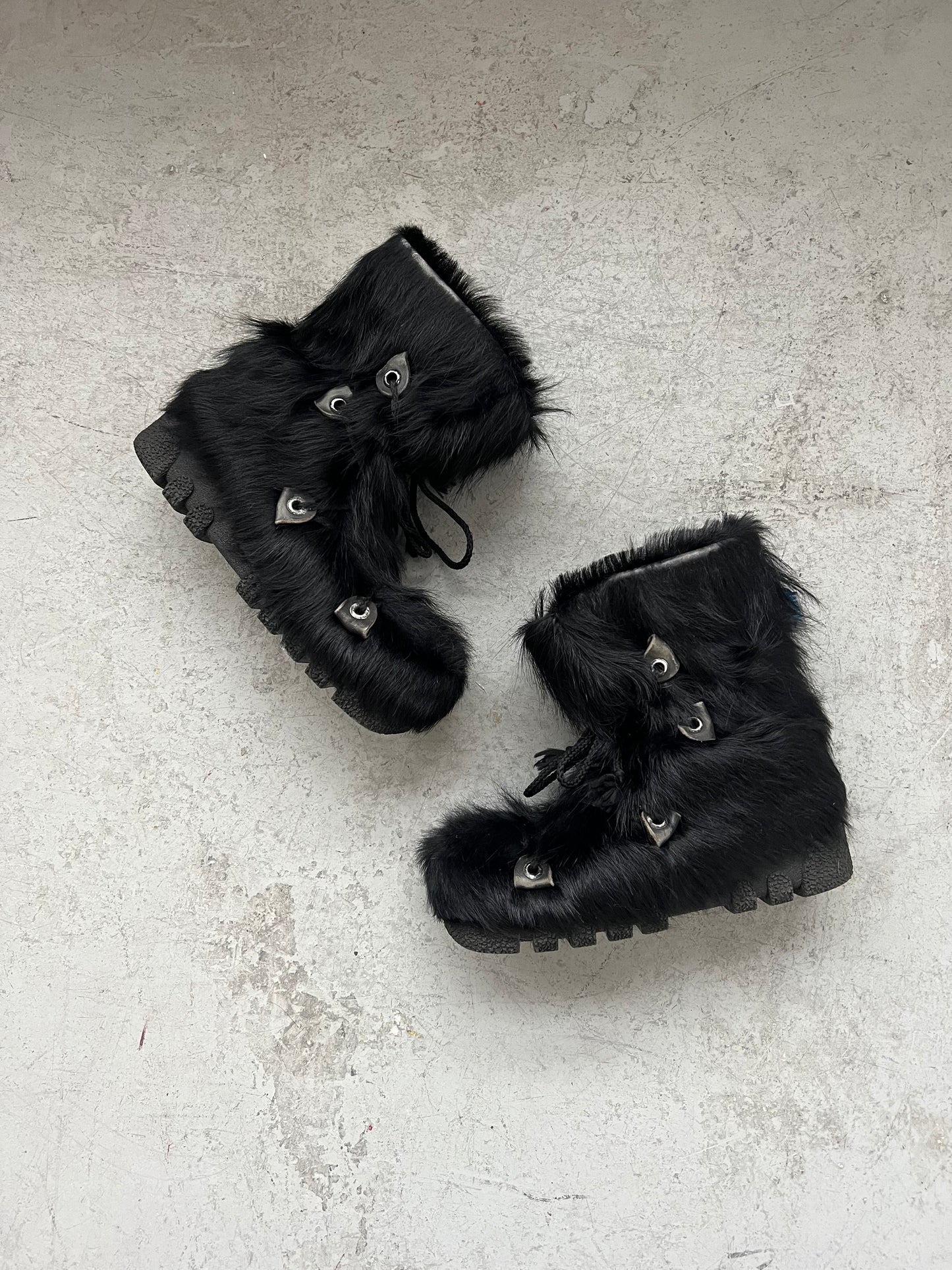Vintage Yeti Boots