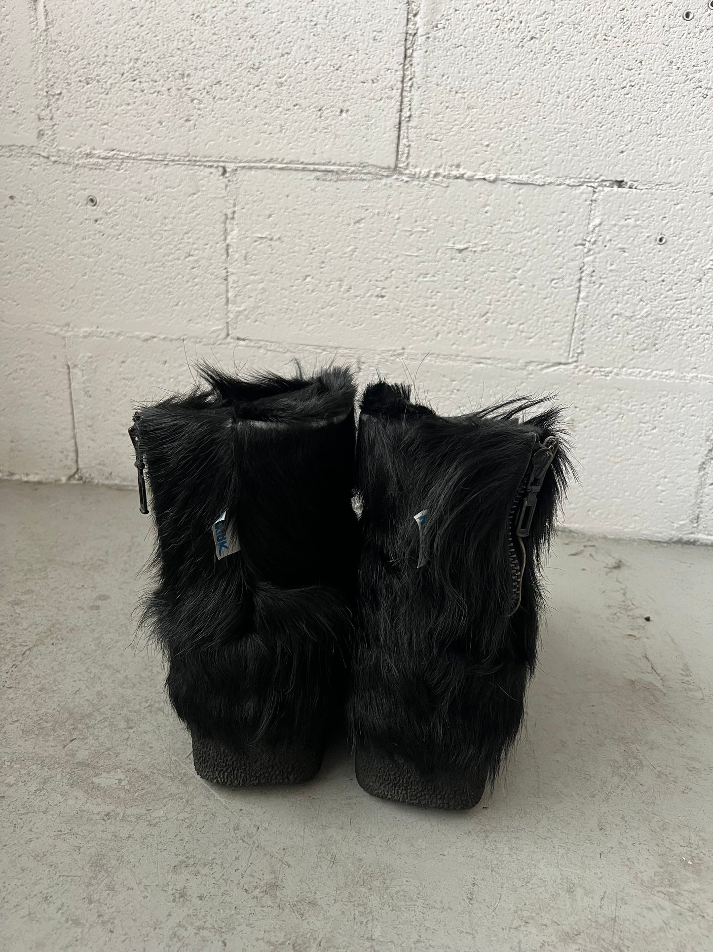 Vintage Yeti Boots
