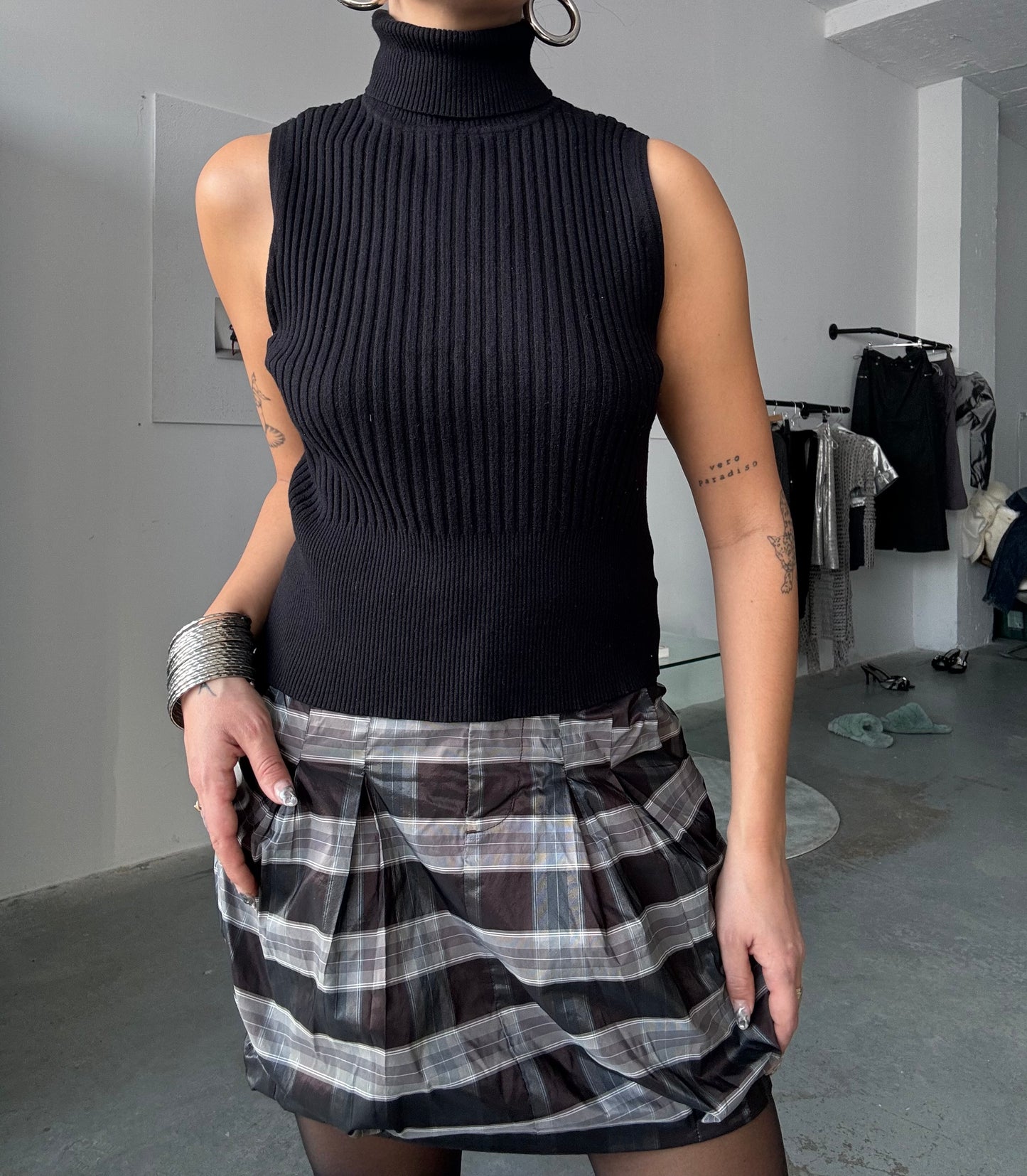 Turtle Neck Tank M/L
