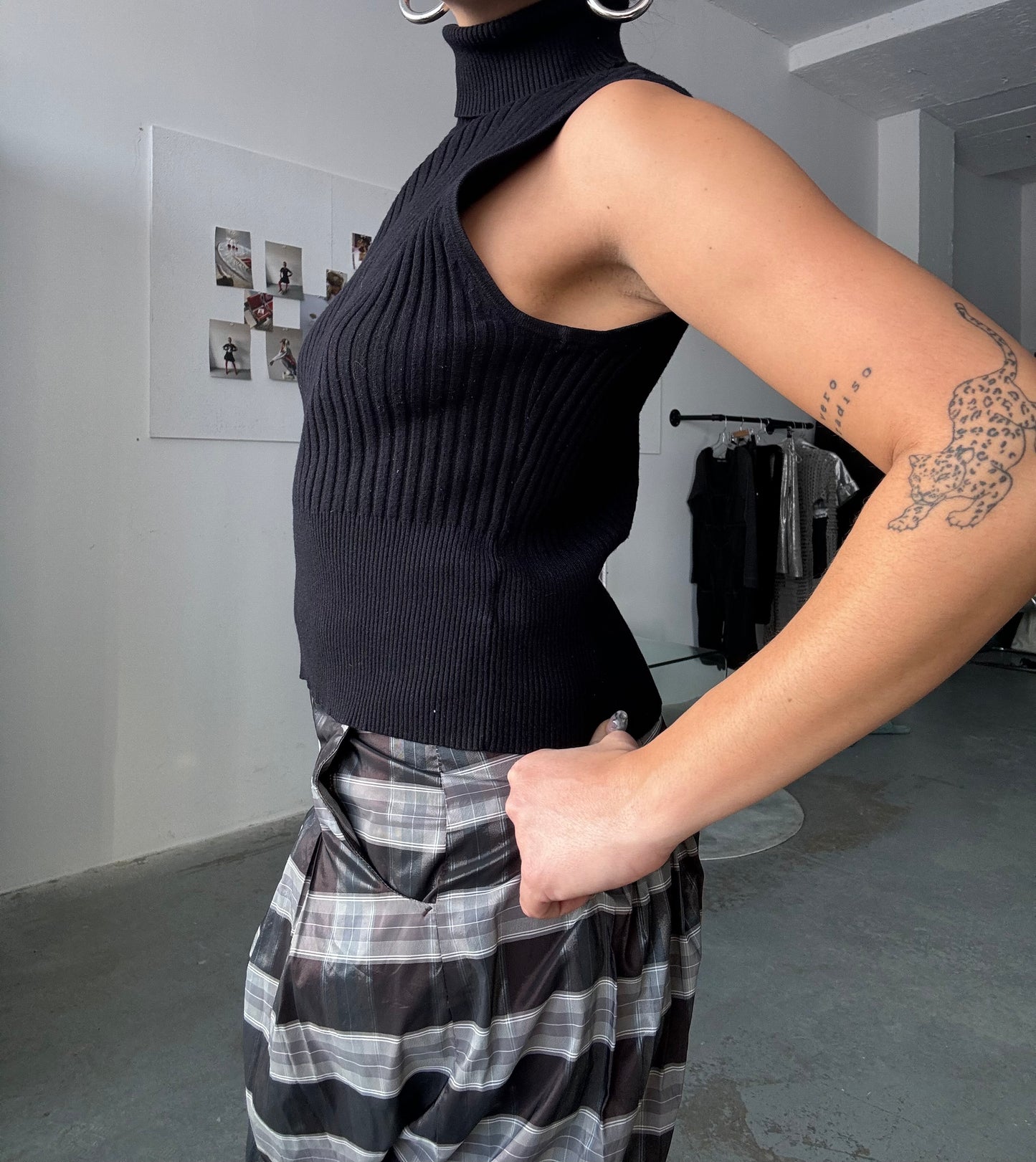 Turtle Neck Tank M/L