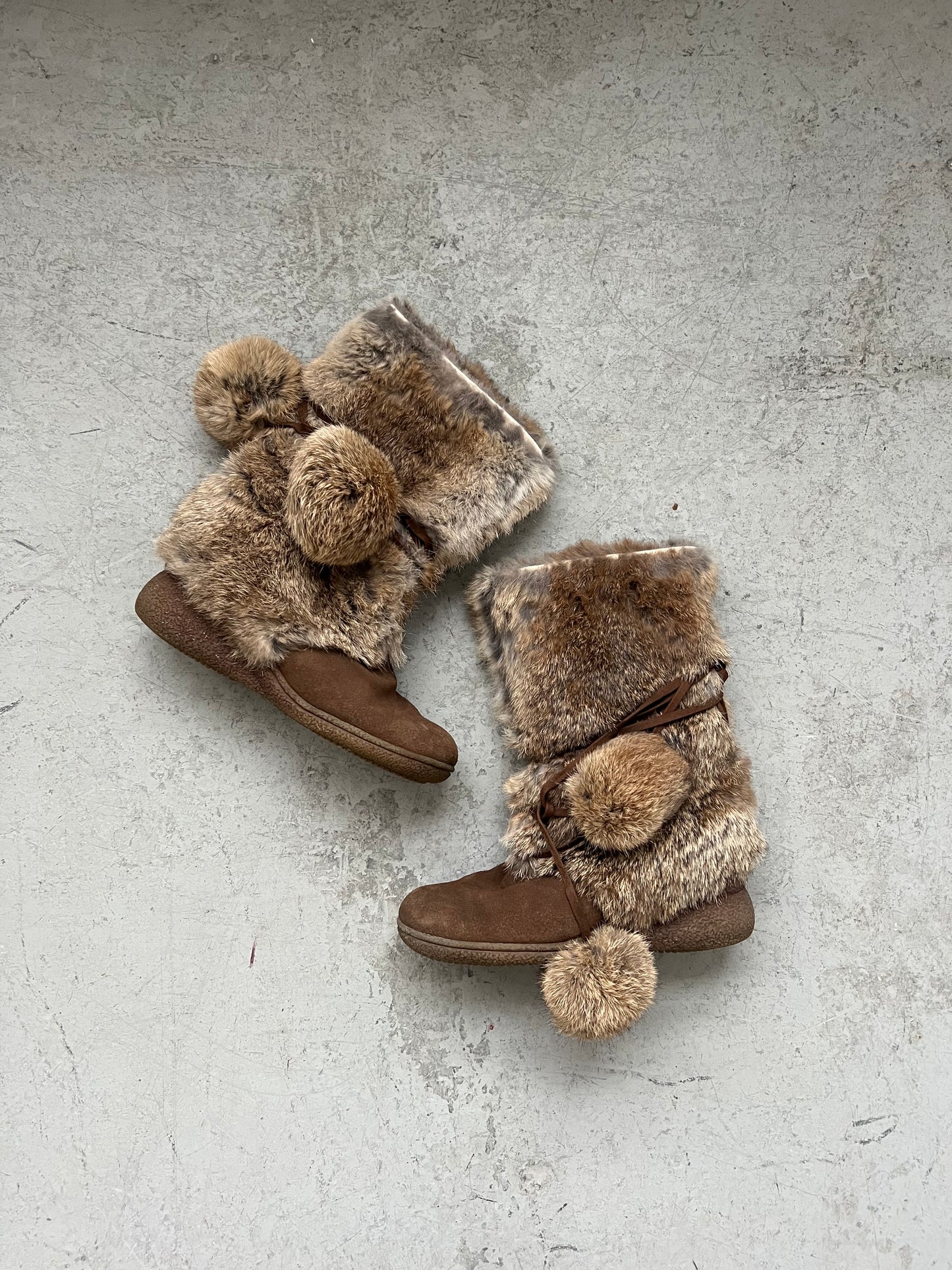 Fur Pom Pom Boots