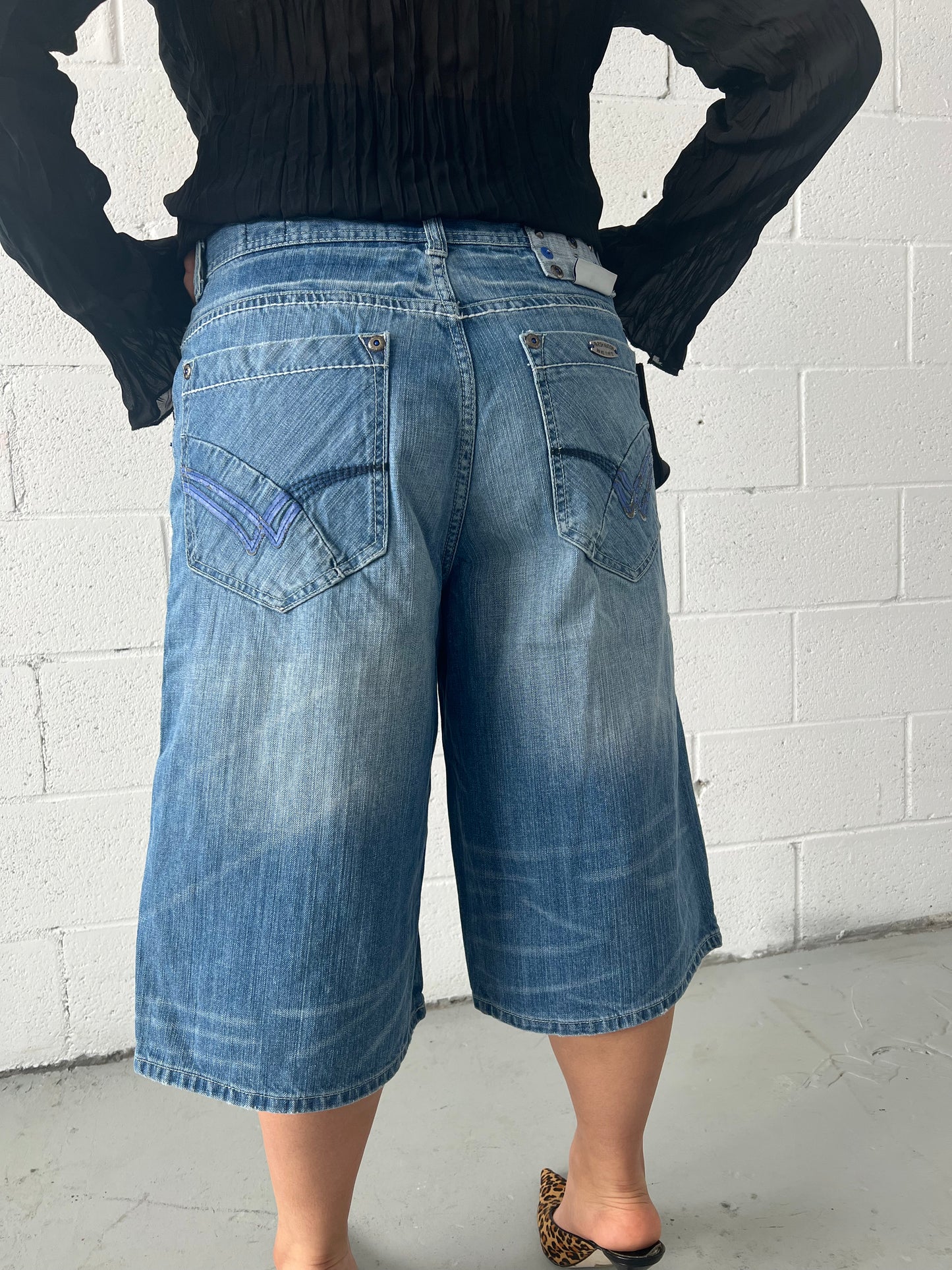 Jorts Light Wash Size L