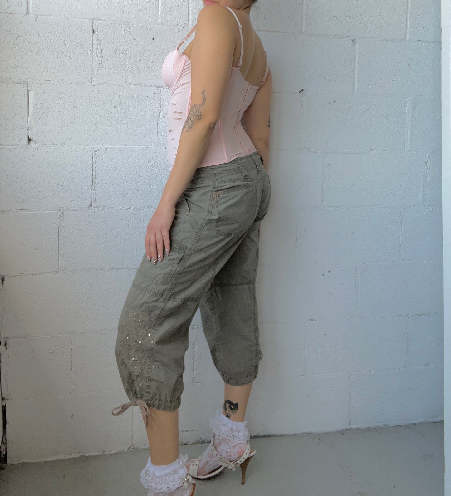 Embroidered Cargo Capri’s