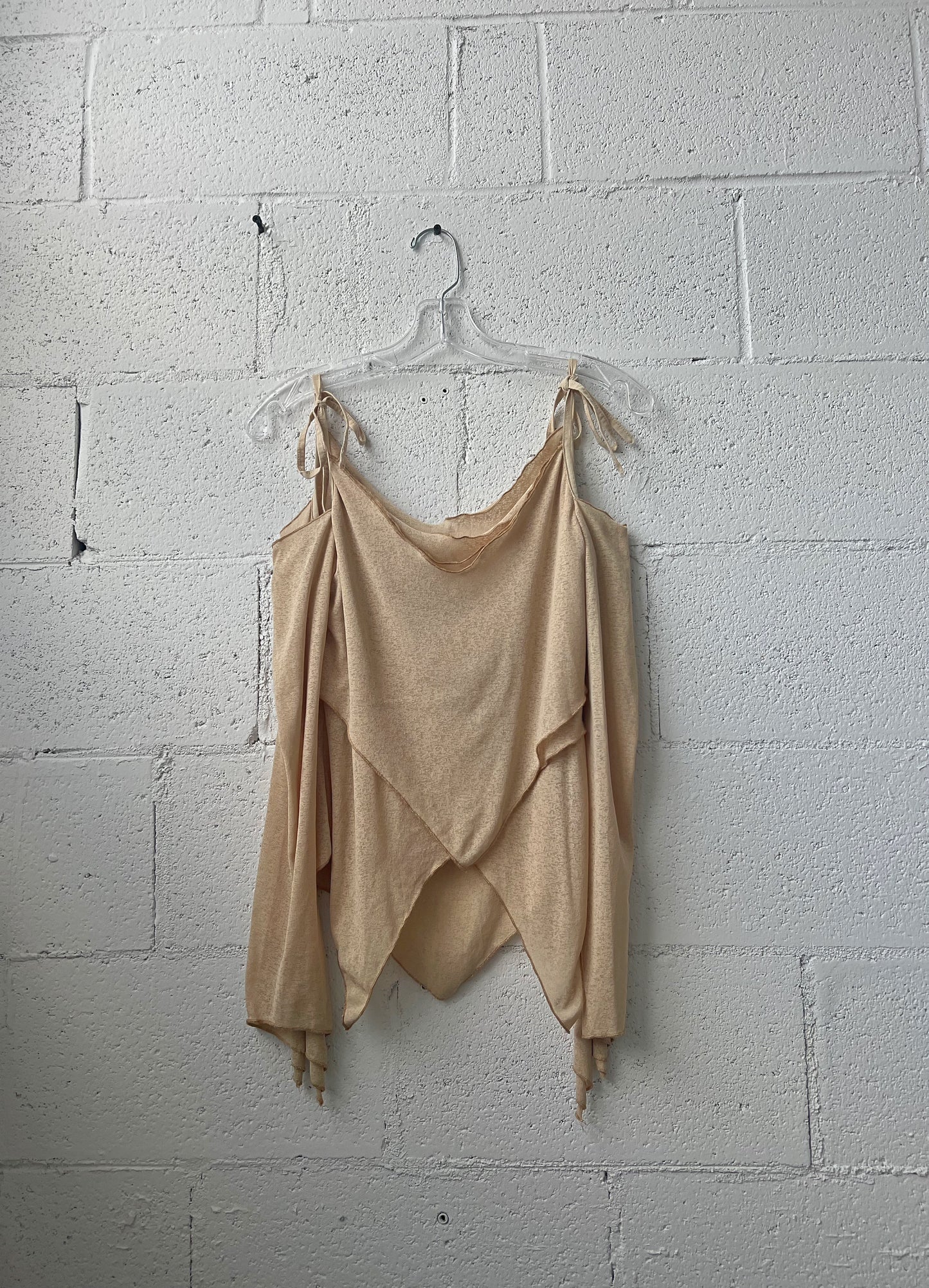 Asymmetrica Sabbia Top