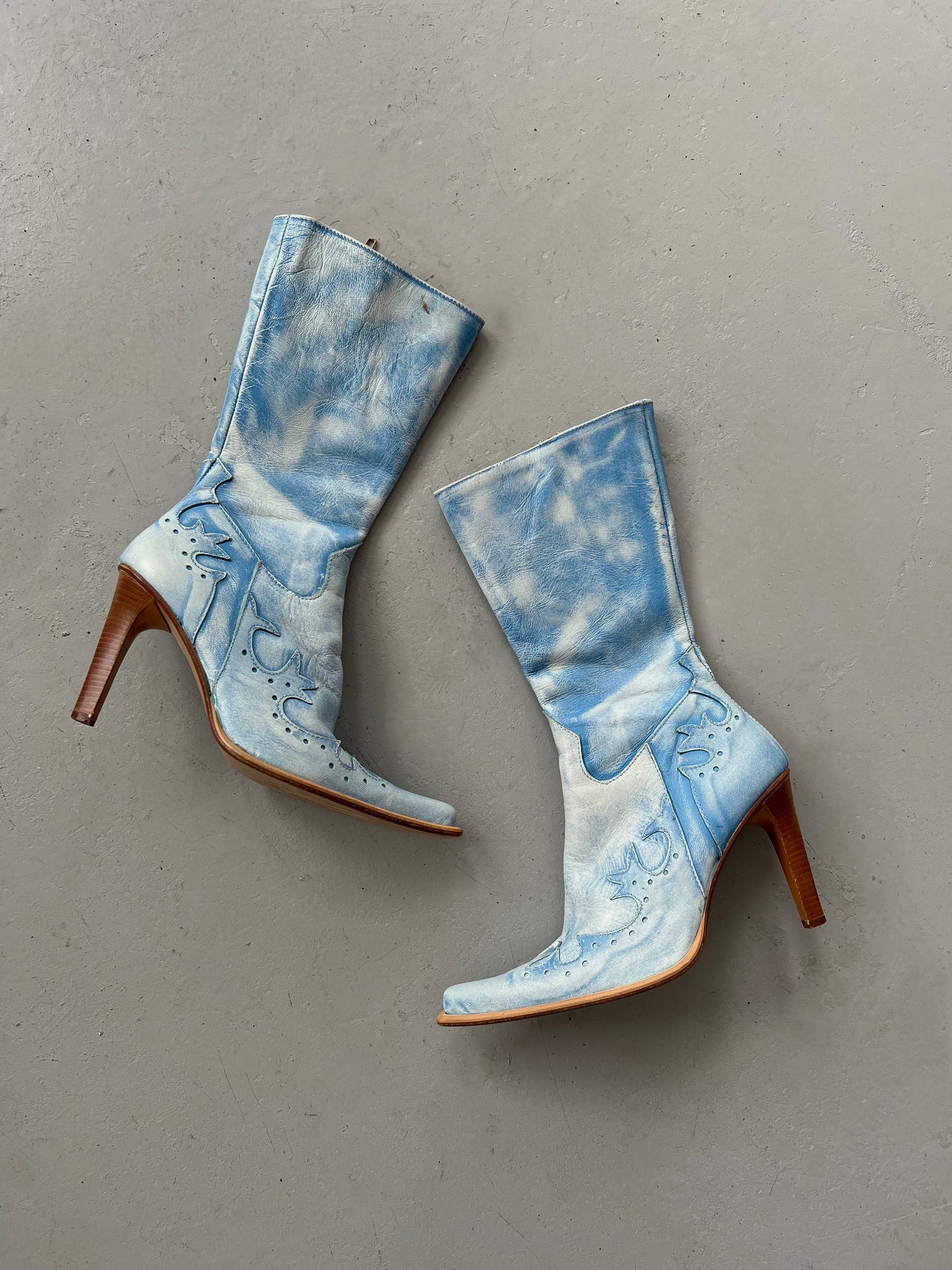 Volare Cowboy Heels