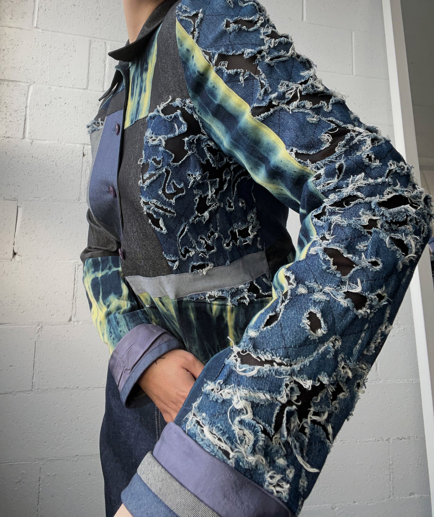Pittura Button Up