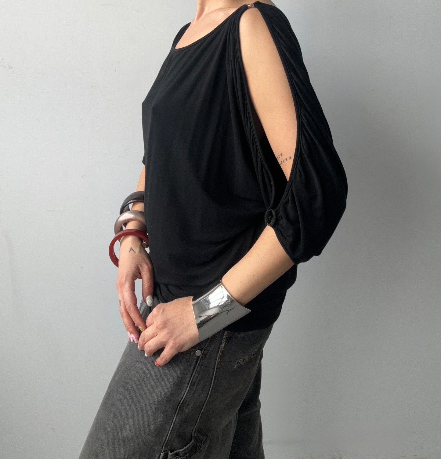 Metal Cutout Top