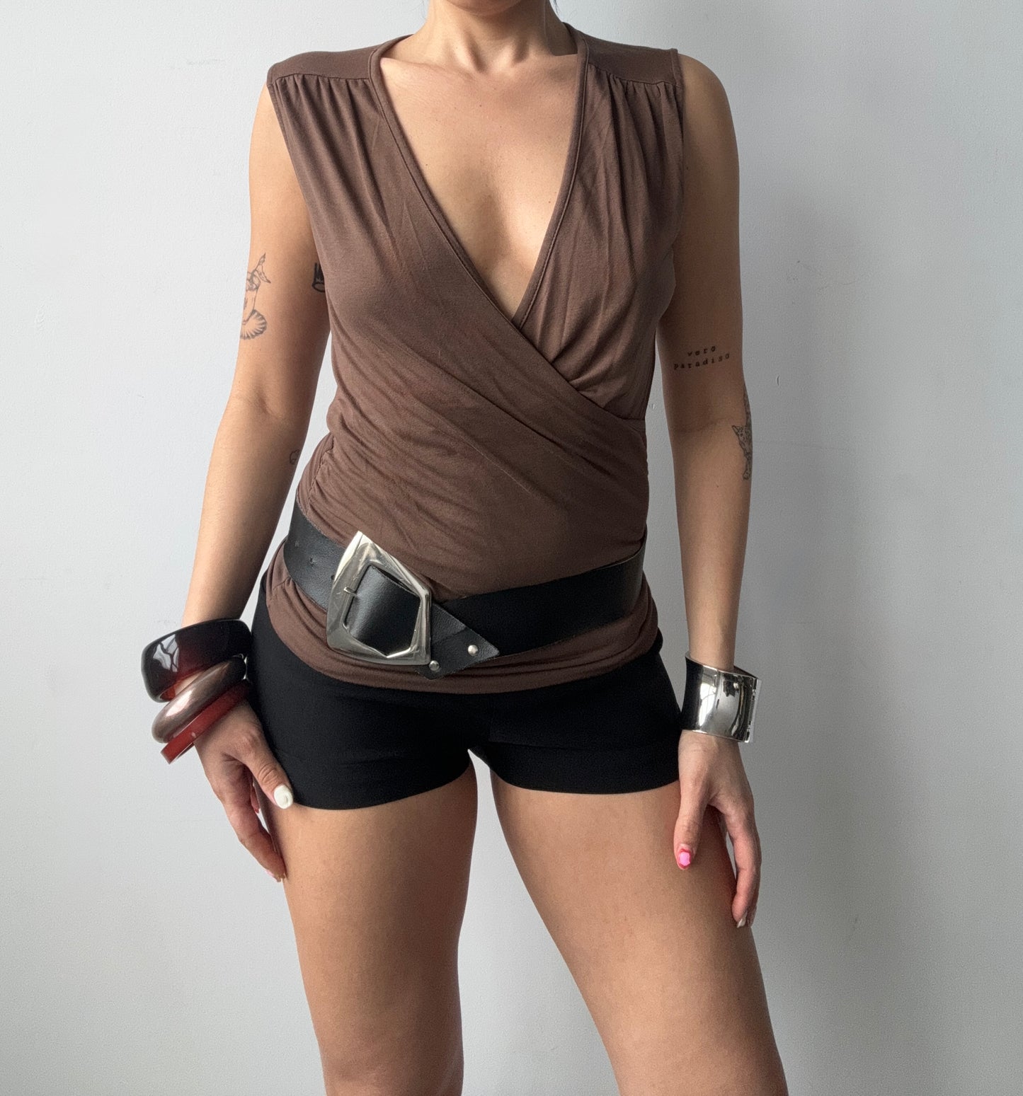 Mesh Sandstone Tank