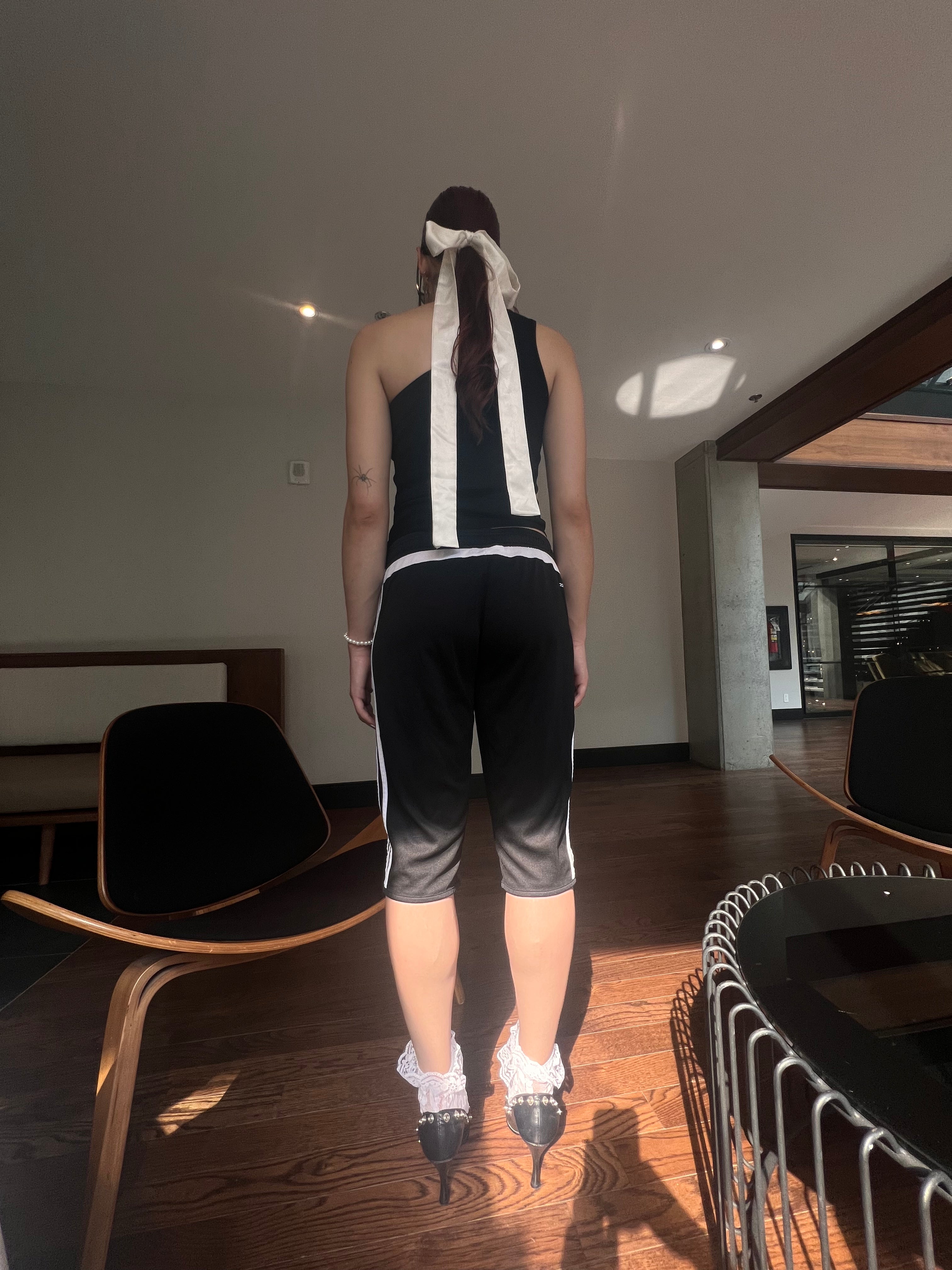 Adidas Capri’s Size M